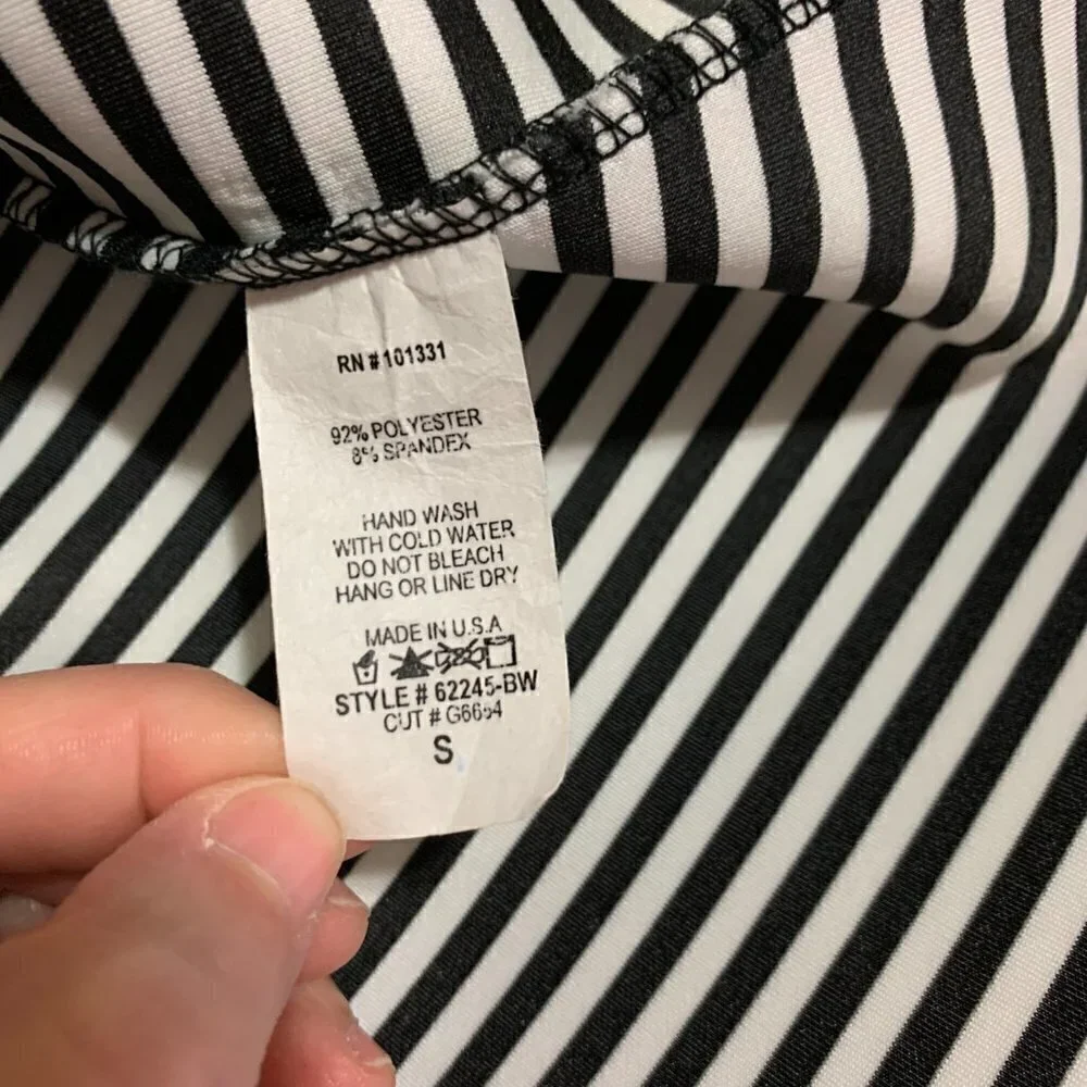 Charlotte Russe Black White Flare Skirt. Size small. - Picture 5 of 6